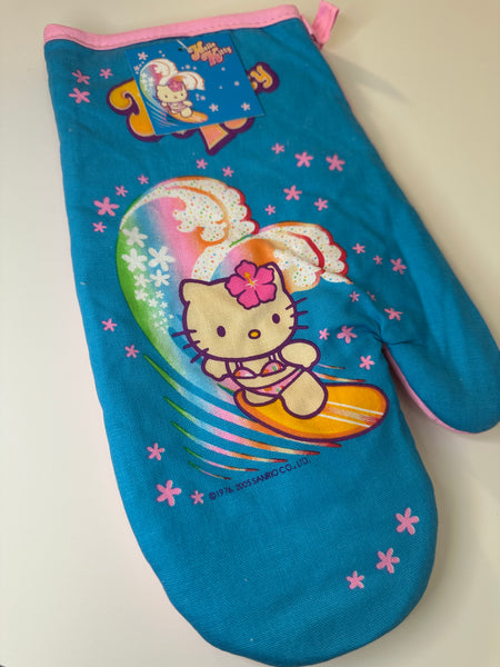 Sanrio 2005 Vintage Hello Kitty Oven Mitt